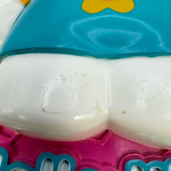 Vintage 1999 Sanrio HELLO KITTY Shaped Plastic PEN & PENCIL Storage Box 8" Case - Picture 2 of 9